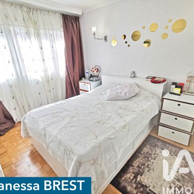 Appartement 4 pièces 315000 €