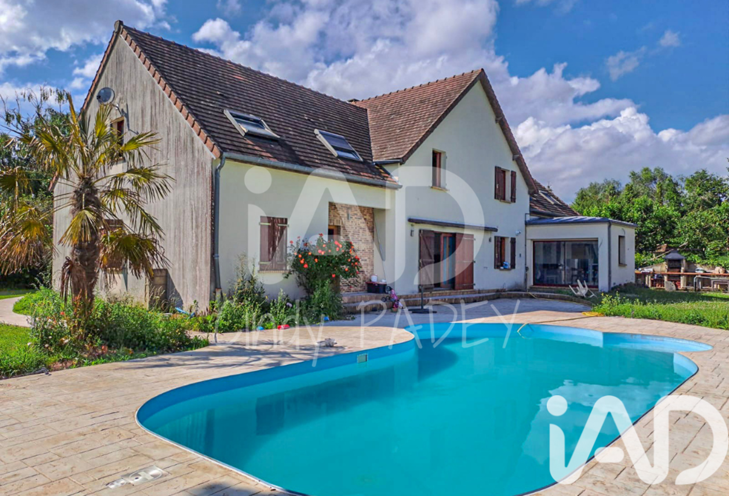 Vente Maison/villa 12 pièces — photo 1
