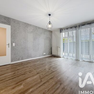 Appartement 3 pièces 235500 €