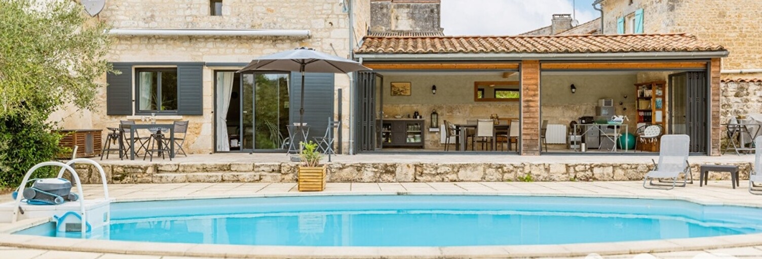 Maison 11 Pièces 275 m² à vendre à Saint-Savinien (17350)