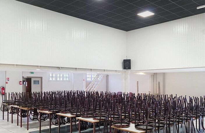 Grand local commercial polyvalent de 546 m² — photo 4