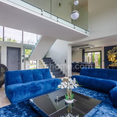 Maison 5 pièces 1670000 €