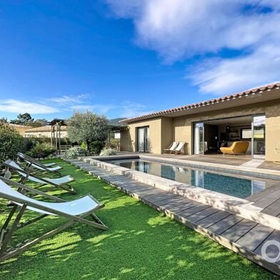 Maison 4 pièces 798000 €