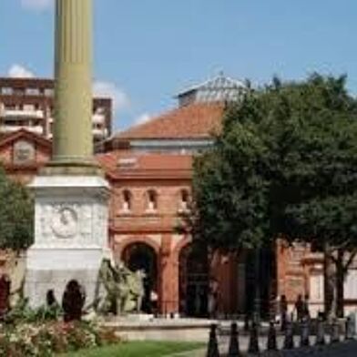 Commerce  179000 €