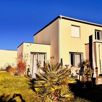 Maison 5 pièces 349000 €