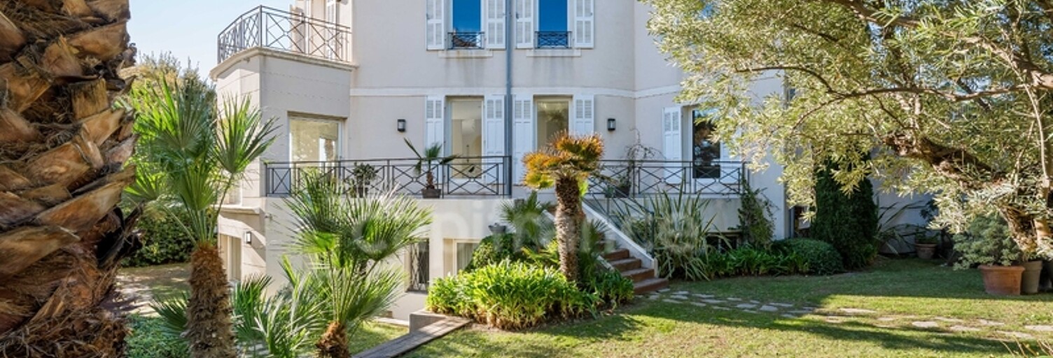 Maison 8 Pièces 400 m² à vendre à Marseille 7 (13007)