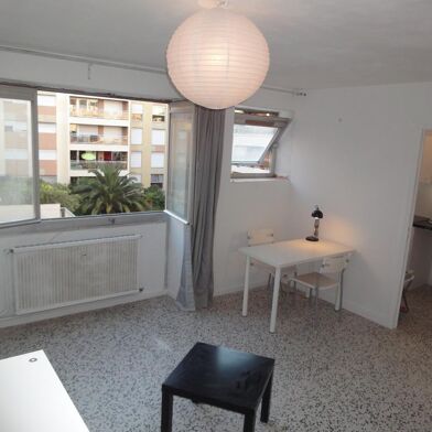 Appartement 1 pièces 588 €