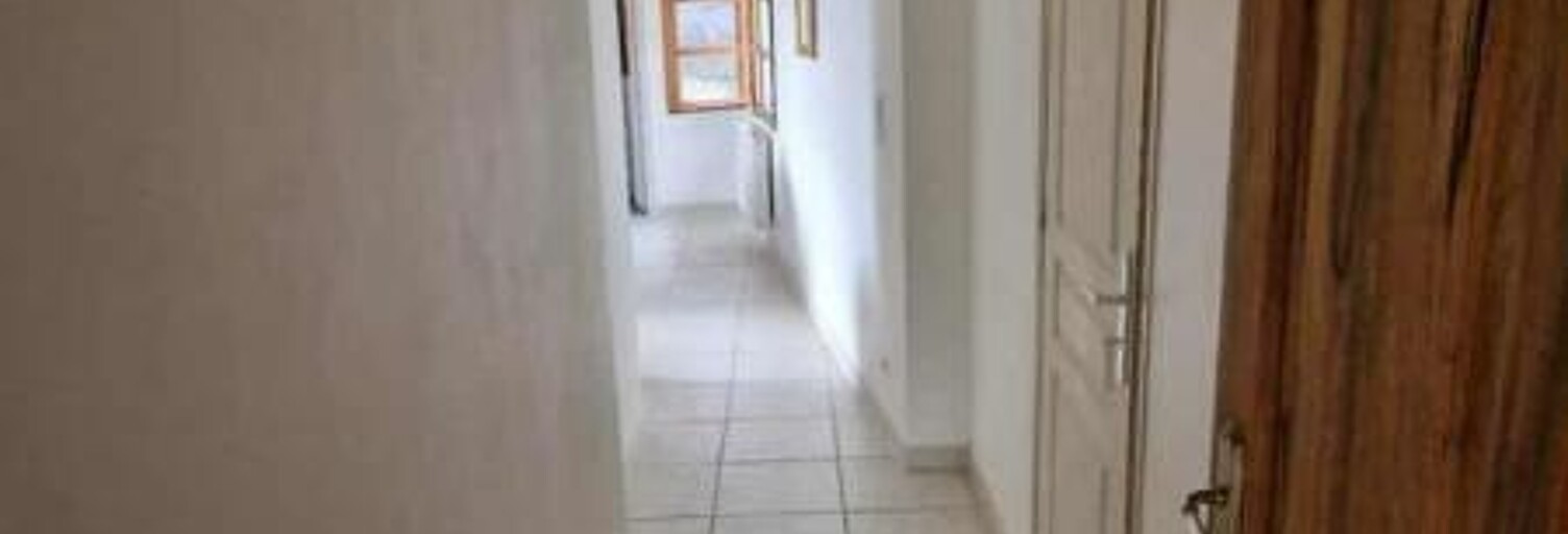 Appartement 2 Pièces 46 m² à louer à Tourtour (83690)