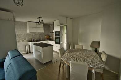 Appartement 4 pièces 1364 €