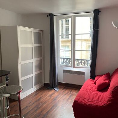 Appartement 1 pièces 790 €