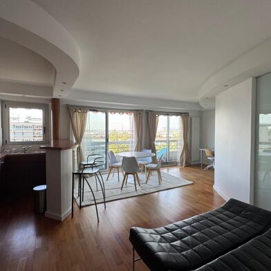 Appartement 2 pièces 2097 €