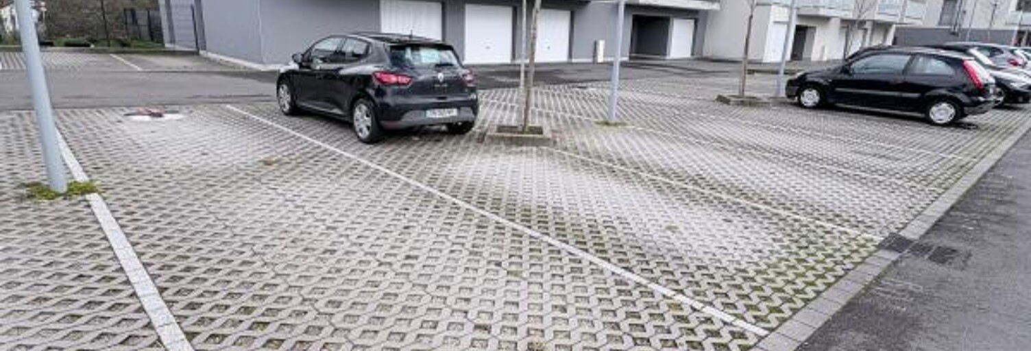 Garage   m² à louer à Thionville (57100)