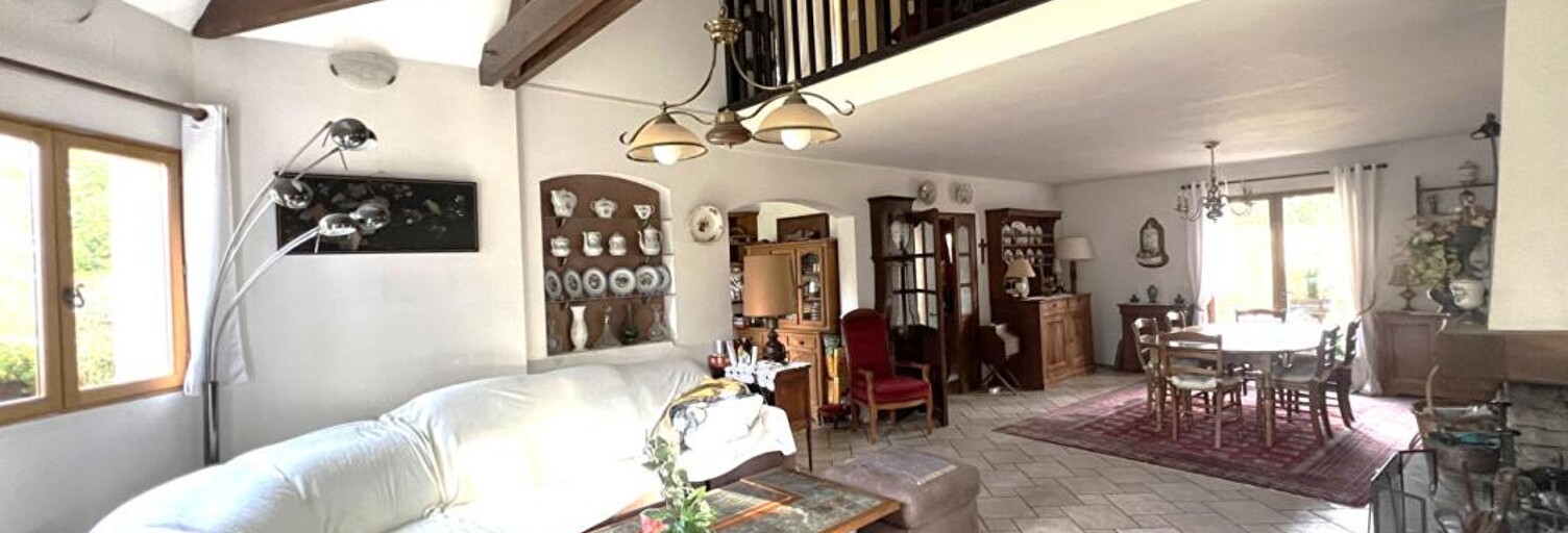 Maison 6 Pièces 197 m² à vendre à Thoiry (78770)