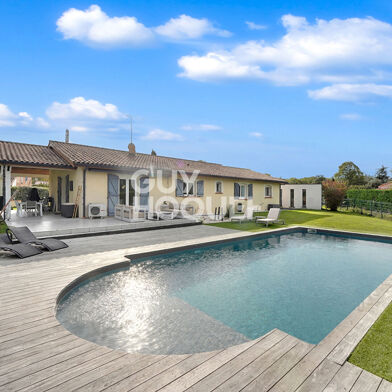 Maison 6 pièces 438000 €