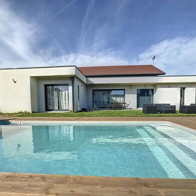 Maison 7 pièces 450000 €