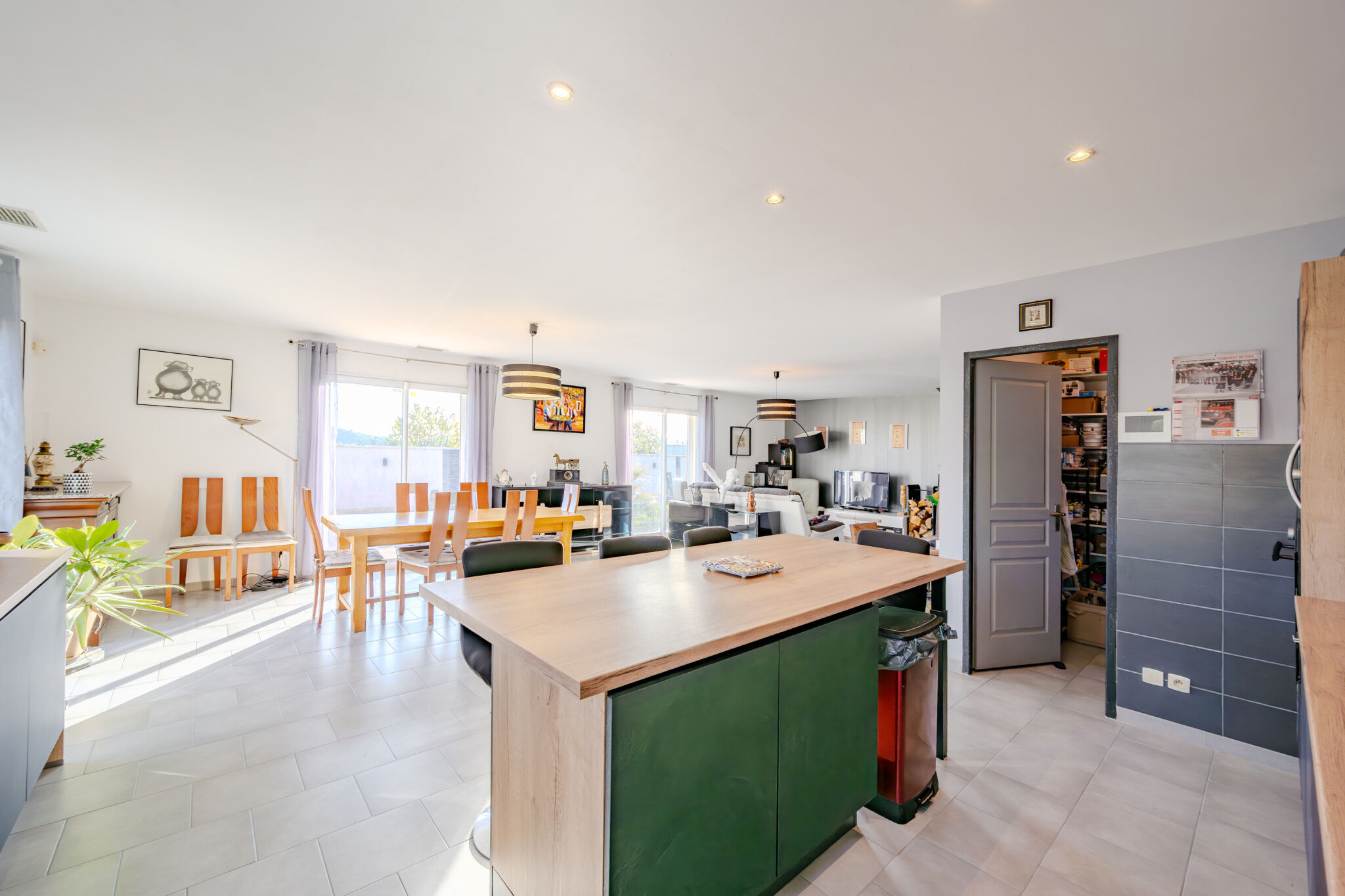 Villa / Maison  T5 à vendre Pierrefeu-du-Var 83390