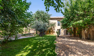 Maison 11 Pièces 400 m² à vendre à Uzès (30700)