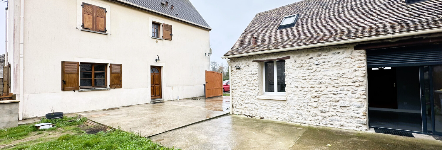 Maison 6 Pièces 146 m² à vendre à Auneau-Bleury-Saint-Symphorien (28700)