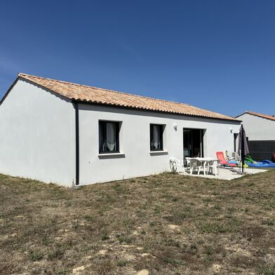 Maison 4 pièces 268000 €