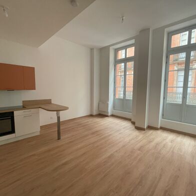 Appartement 2 pièces 875 €