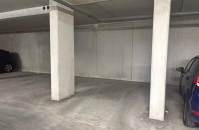 ST GINIEZ/ Avenue de Mazargues: Emplacement de Parking boxab — photo du bien