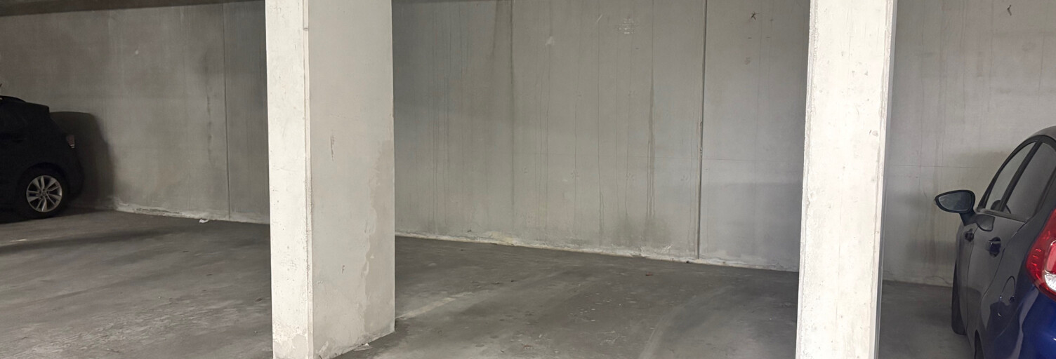 Garage  13 m² à vendre à Marseille 8 (13008)