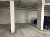ST GINIEZ/ Avenue de Mazargues: Emplacement de Parking boxab — photo 2