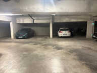 ST GINIEZ/ Avenue de Mazargues: Emplacement de Parking boxab — photo 3