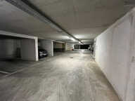 ST GINIEZ/ Avenue de Mazargues: Emplacement de Parking boxab — photo 4