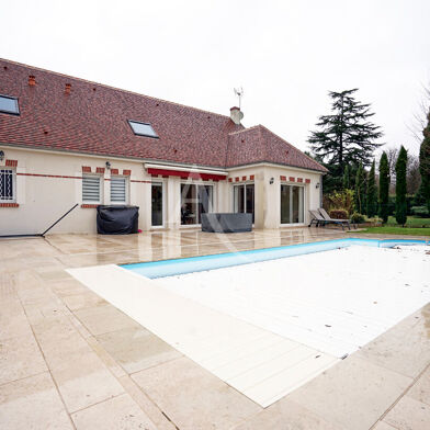 Maison 5 pièces 472700 €