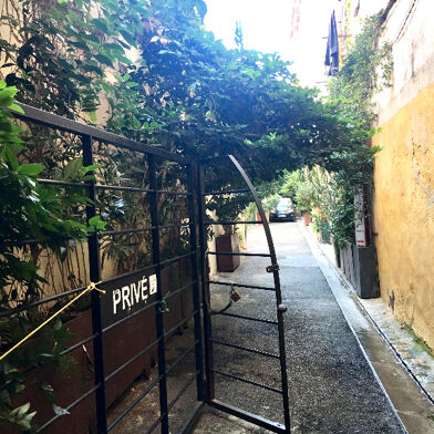 Appartement 1 pièces 670 €