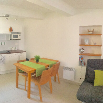 Appartement 1 pièces 670 €