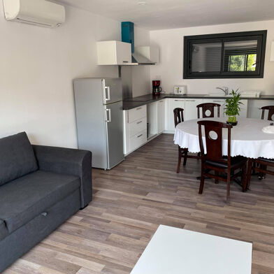 Maison 4 pièces 1400 €