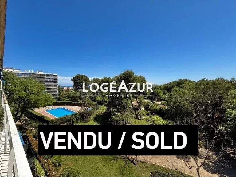 VENTE APPARTEMENT 3 CHAMBRES ANTIBES + GARAGE - PARC ET PISCINE — photo 1