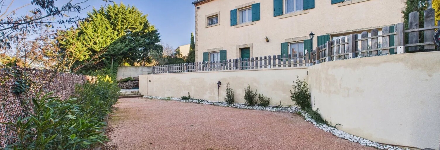 Maison 8 Pièces 232 m² à vendre à La Roque-d'Anthéron (13640)