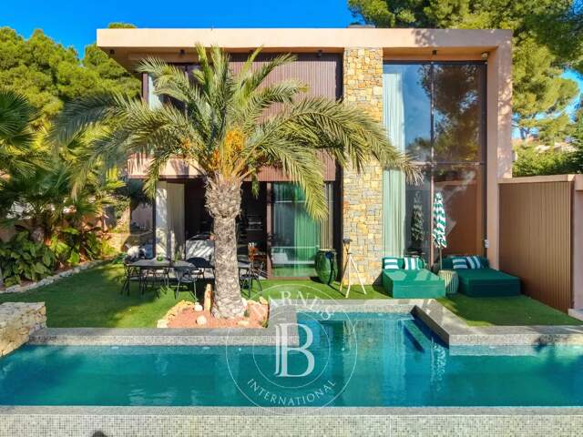 Villa contemporaine – 4 chambres – Piscine & Pool-house — photo du bien