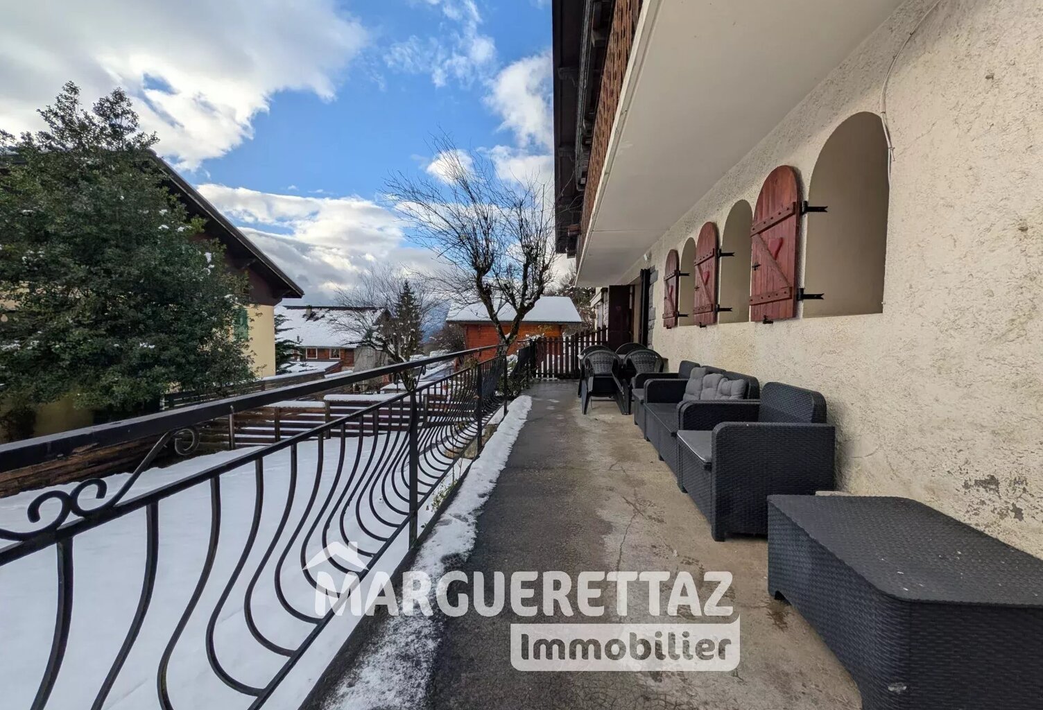 APPARTEMENT T2 DE 53 m² A VERCHAIX — photo 1