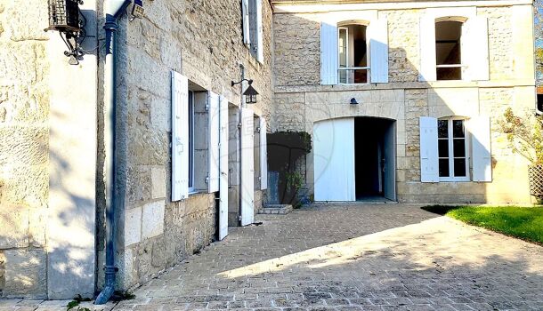 Villa / Maison 8 pièces  à vendre Chaniers 17610