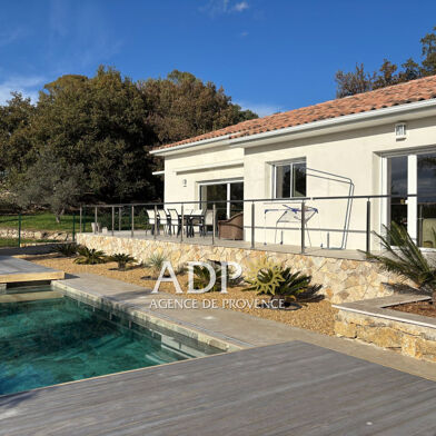 Maison 4 pièces 2800 €