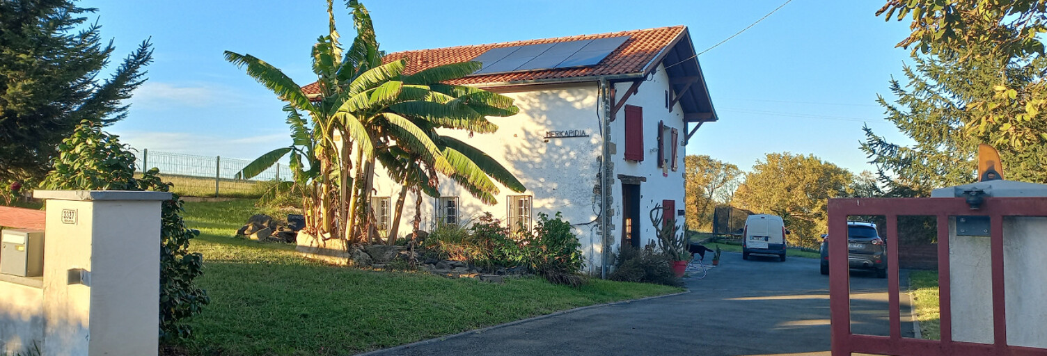 Maison 6 Pièces 120 m² à vendre à Lohitzun-Oyhercq (64120)