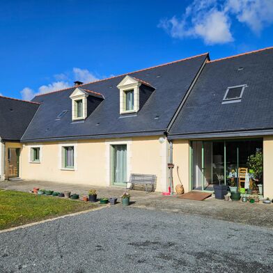 Maison 8 pièces 449000 €