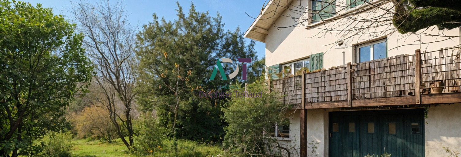 Maison 10 Pièces 181 m² à vendre à Échirolles (38130)