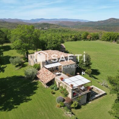 Maison 10 pièces 990000 €