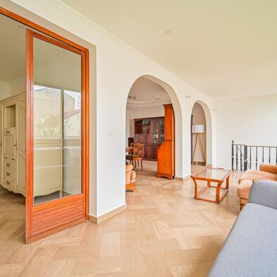 Maison 6 pièces 669000 €