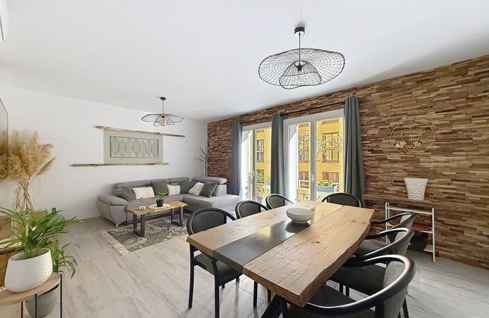 T3 78M2 1ER ETAGE TOUT A PIED AVEC BALCON ET CAVE — photo 2
