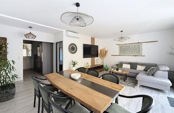 T3 78M2 1ER ETAGE TOUT A PIED AVEC BALCON ET CAVE — photo 3
