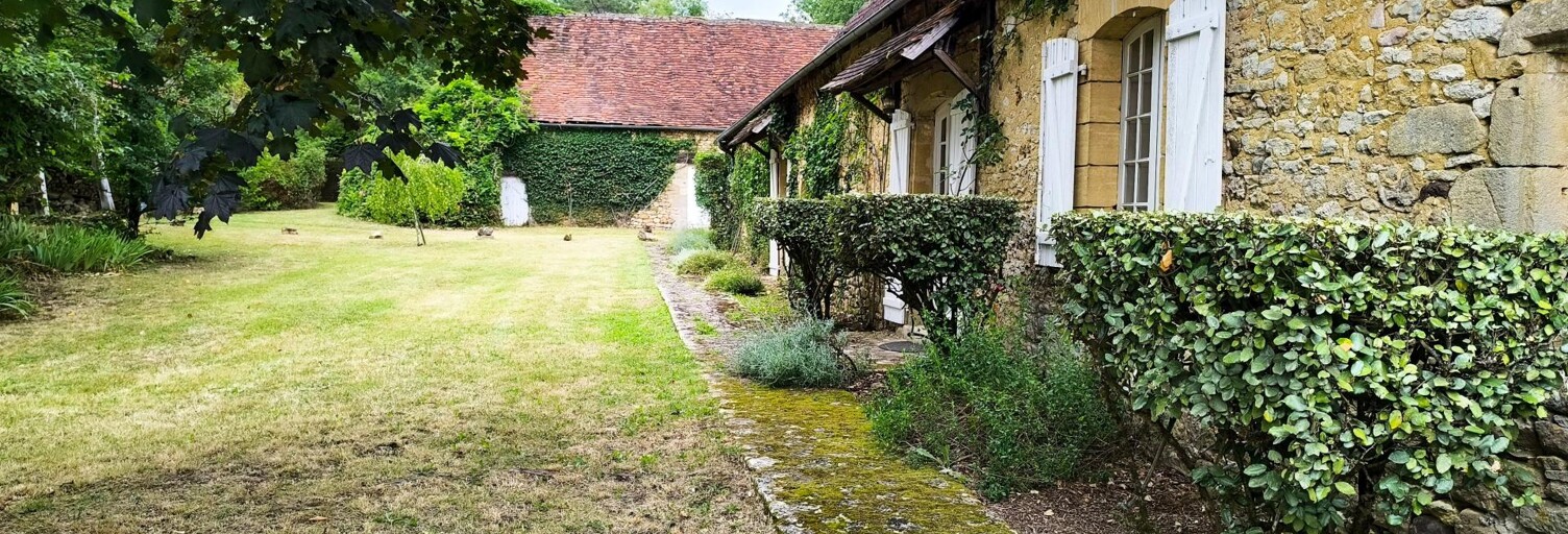 Maison 9 Pièces 196 m² à vendre à Fleurac (24580)