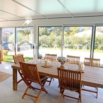 Maison 5 pièces 379700 €