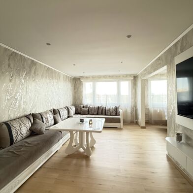 Appartement 5 pièces 114500 €