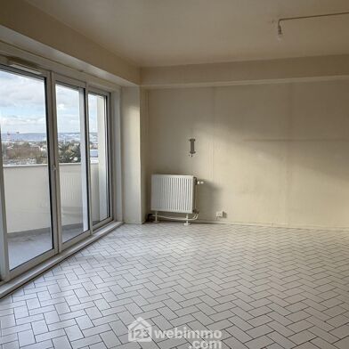 Appartement 3 pièces 85470 €